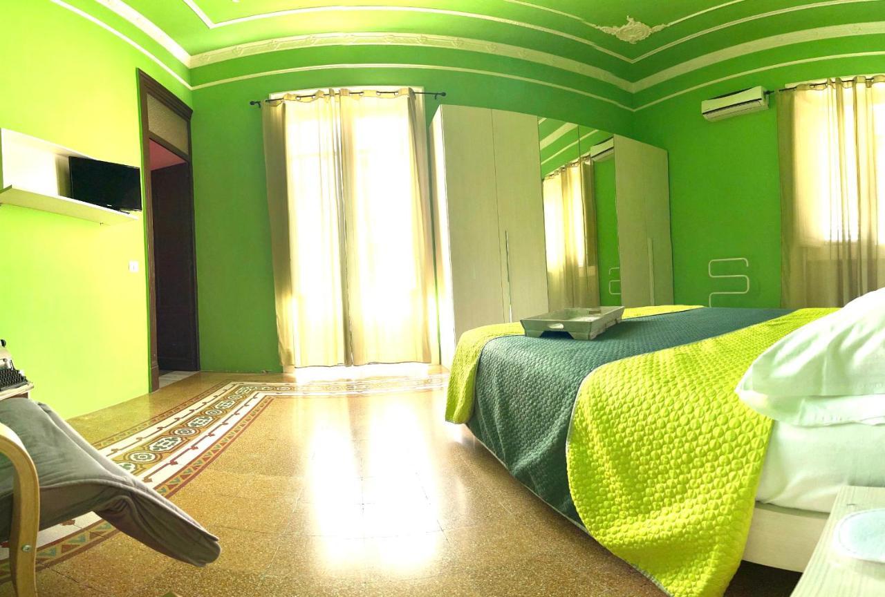 Boheme B&B Al Centro Di Παλέρμο Εξωτερικό φωτογραφία