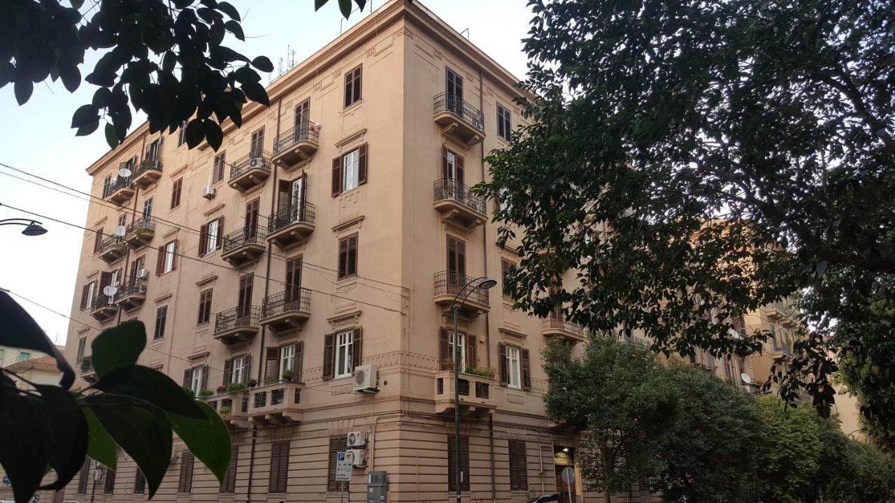 Boheme B&B Al Centro Di Παλέρμο Εξωτερικό φωτογραφία